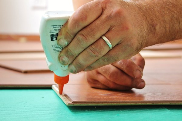 La colle à bois polyuréthane : à quoi ça sert ?