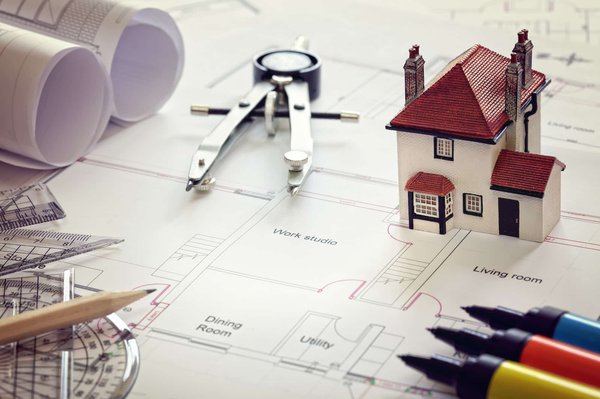 Voyage dans l'histoire de l'architecture : Découvrez les plans de maisons iconiques à travers les époques