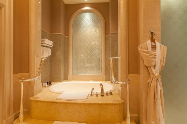 Quels sont les modèles à choisir pour le spa d'un palace ?