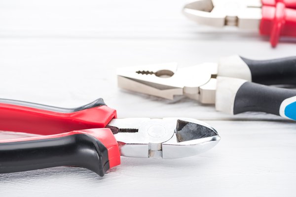 Les pinces : votre allié incontournable pour tous vos travaux
